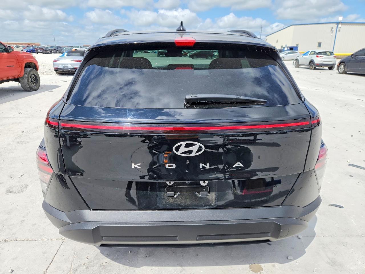 2025 Hyundai Kona Sel - Фото 6
