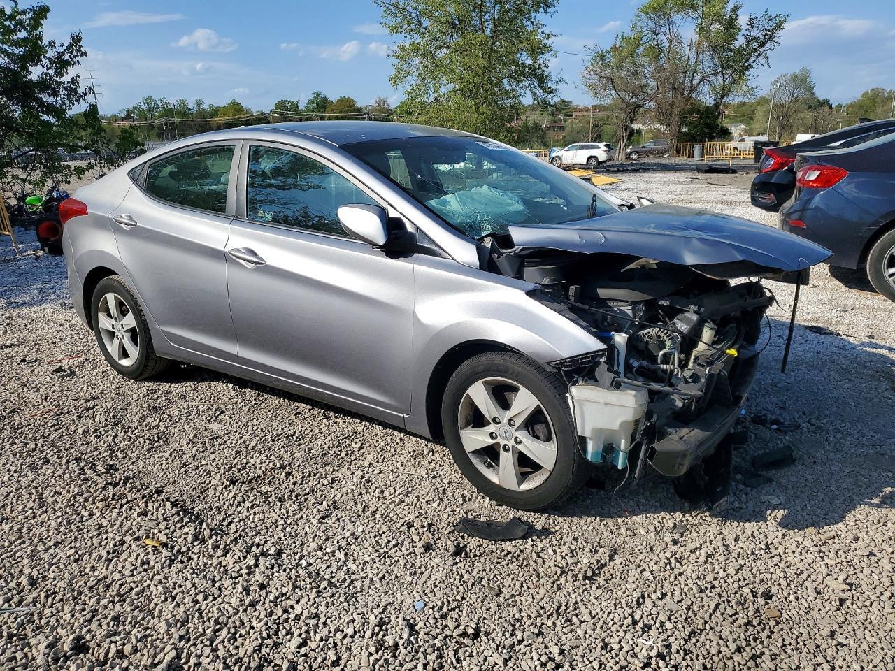 2013 Hyundai Elantra Gls - Image 4