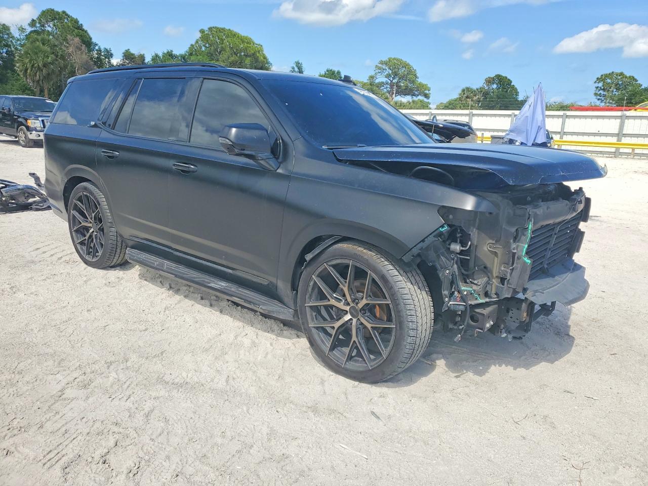 2021 Cadillac Escalade Sport - Image 4