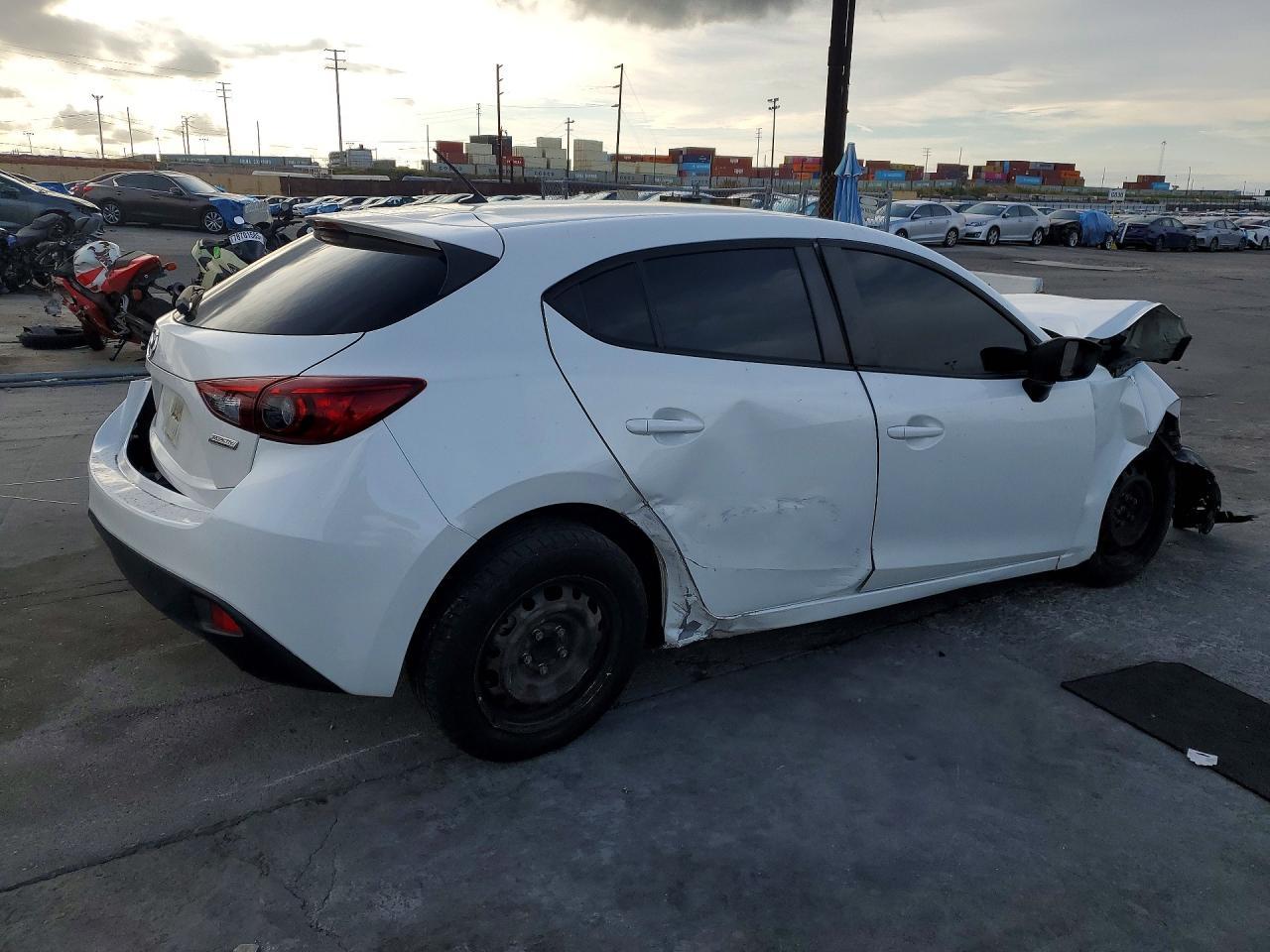 2014 Mazda 3 Sport - Фото 3