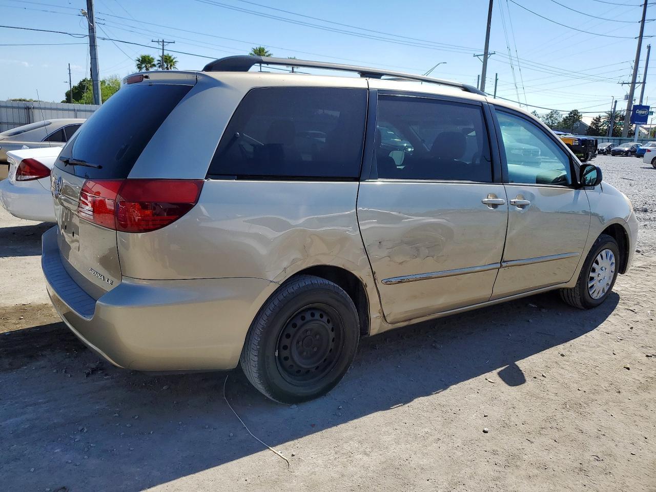 2005 Toyota Sienna Le 7 Passenger - Image 3