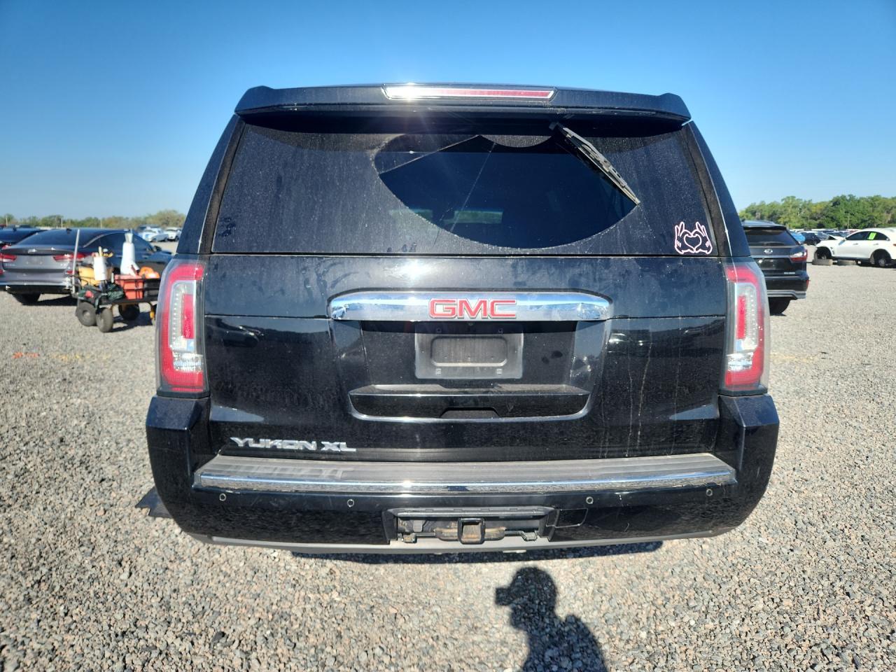 2017 GMC Yukon Xl Denali - Фото 6