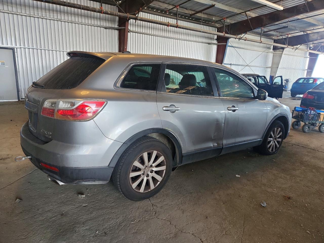 2010 Mazda Cx-9 - Image 3