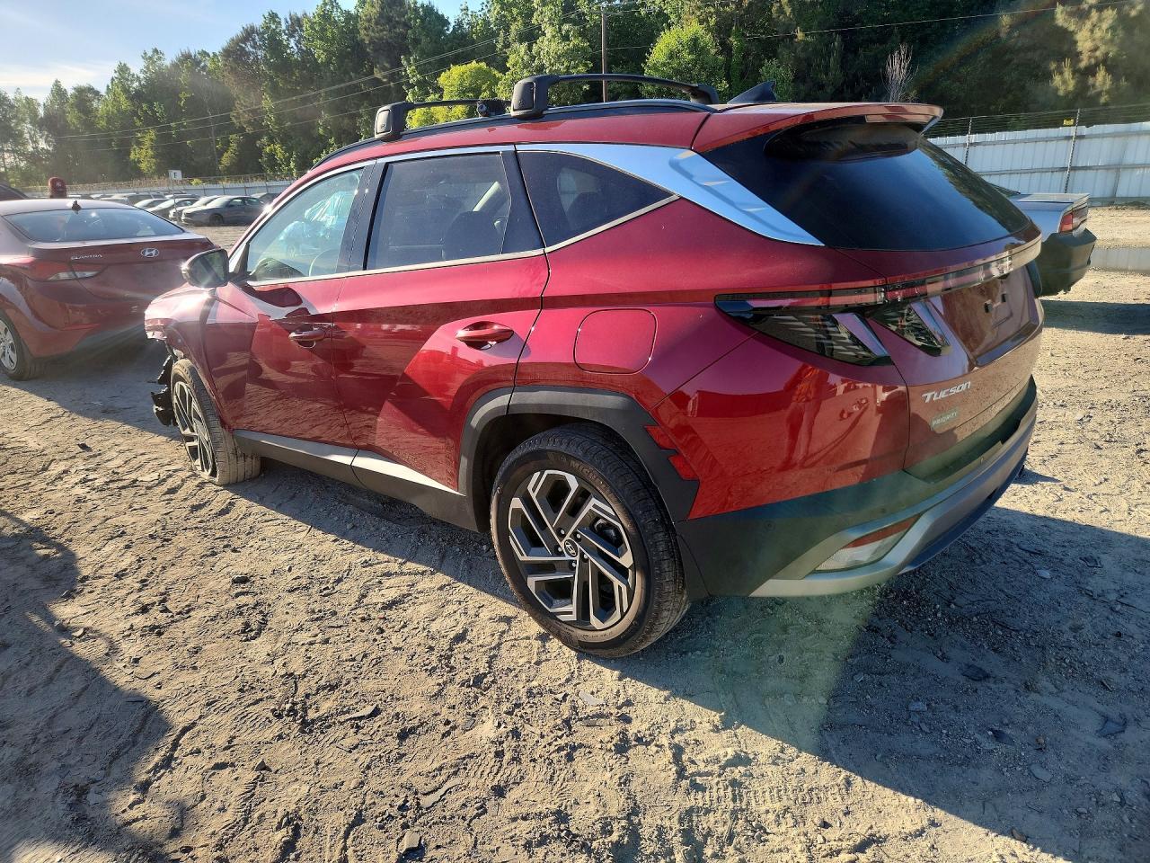 2025 Hyundai Tucson Limited - Image 2