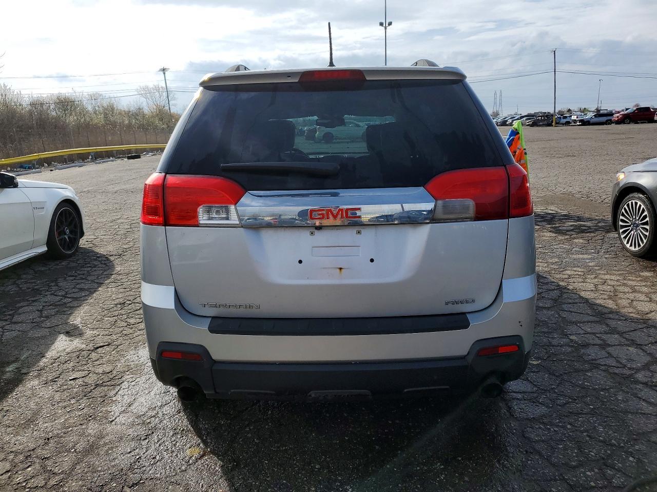 2013 GMC Terrain Slt - Image 6