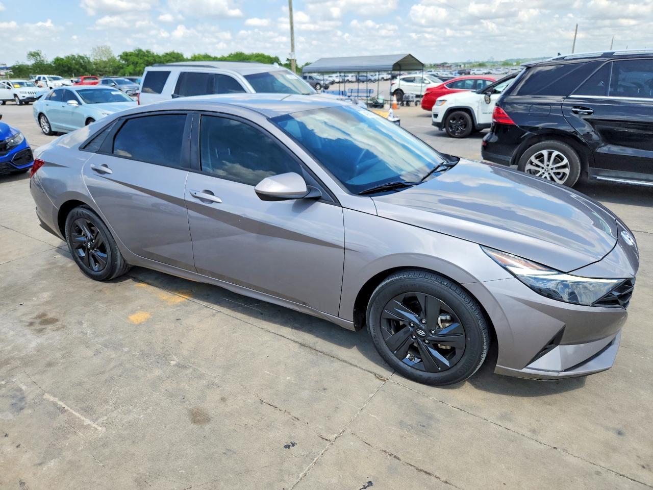 2022 Hyundai Elantra Sel - Фото 4