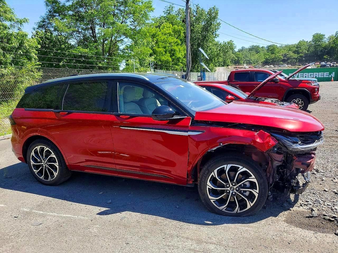 2025 Lincoln Nautilus Reserve - Фото 4