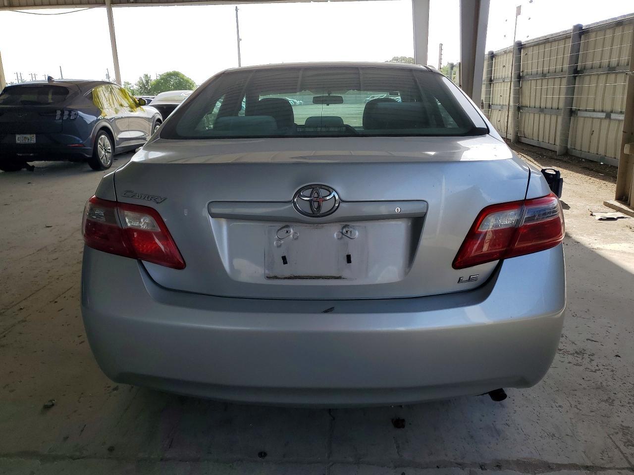 2007 Toyota Camry Le - Image 6