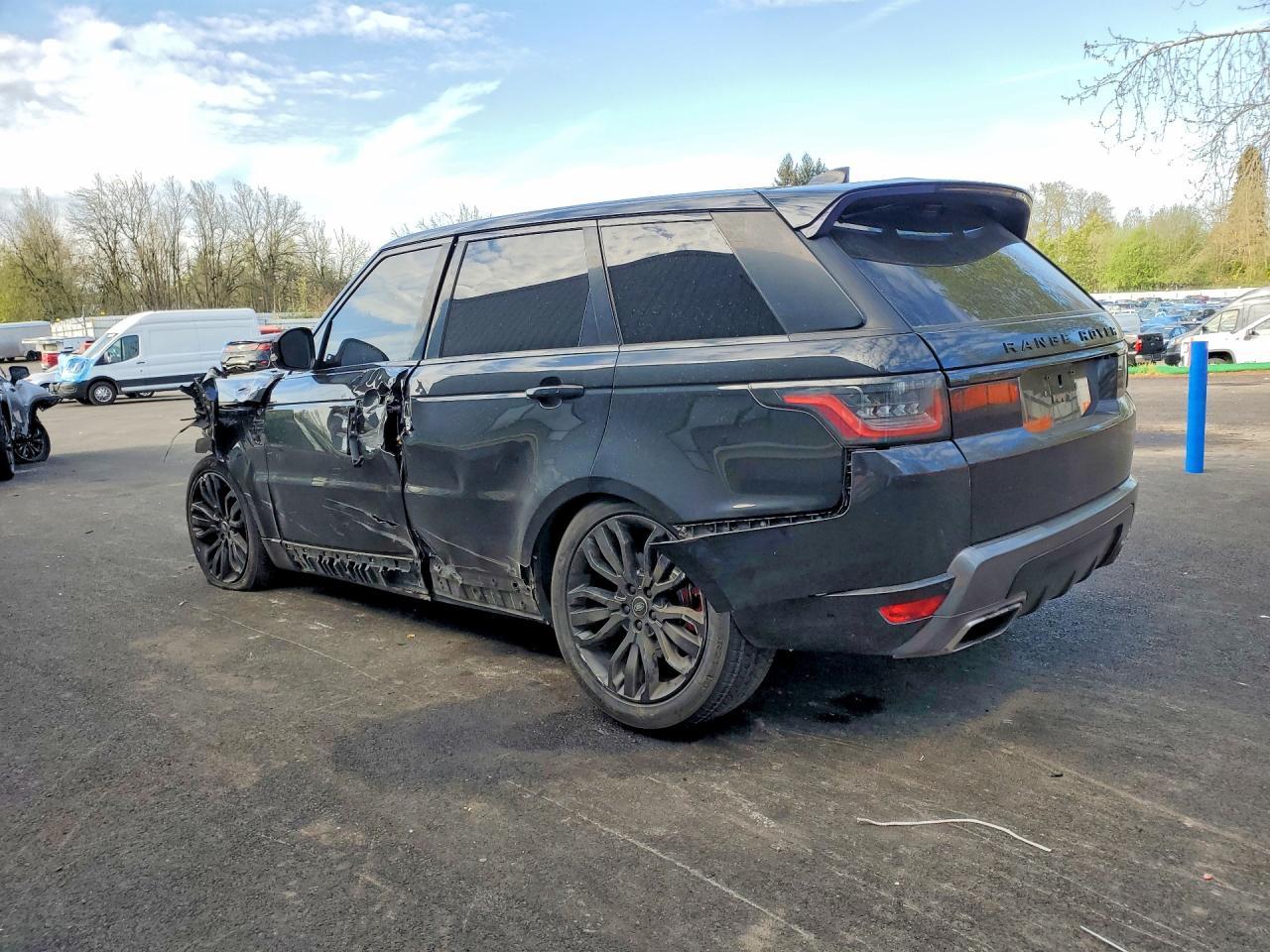 2018 Land Rover Range Rover Sport Supercharged Dynamic - Image 2