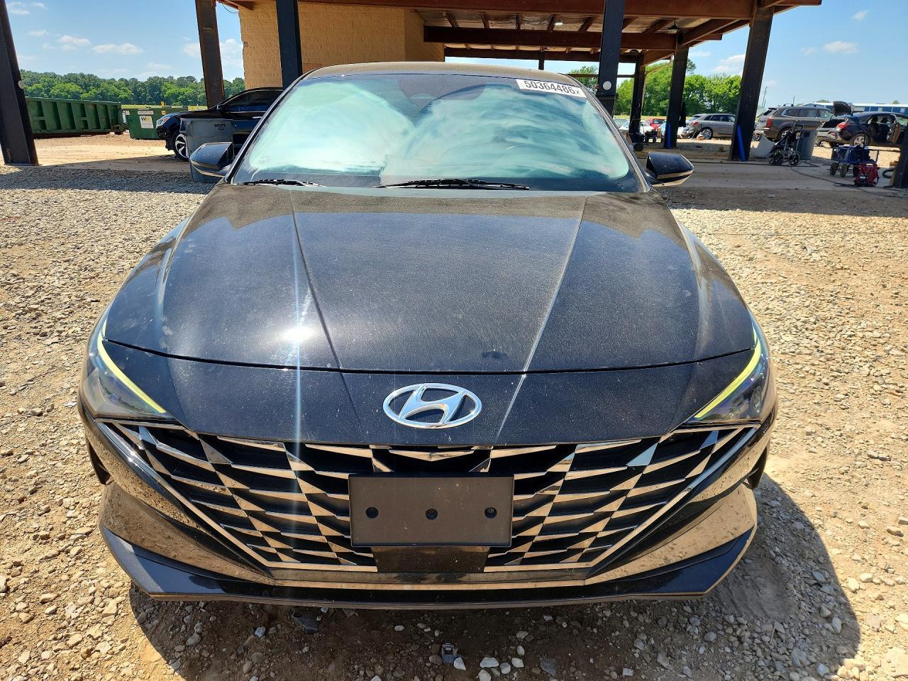 2023 Hyundai Elantra Limited - Image 5