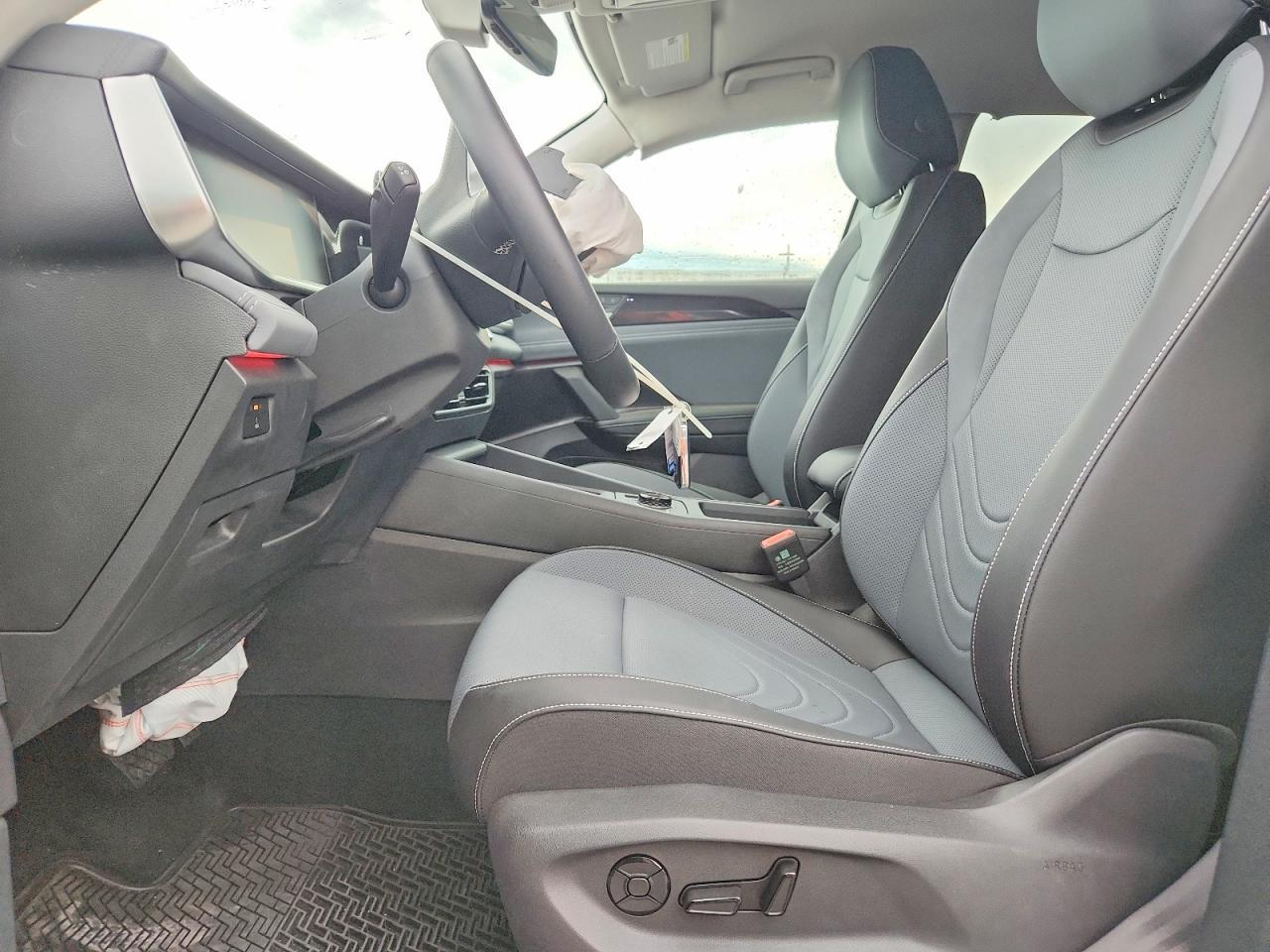 2025 Volkswagen Tiguan Se - Фото 7