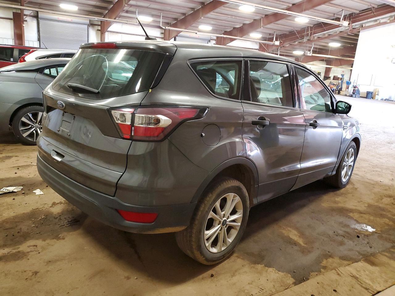 2018 Ford Escape S - Image 3