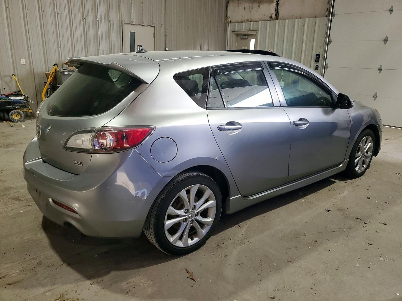 2010 Mazda 3 S - Фото 3