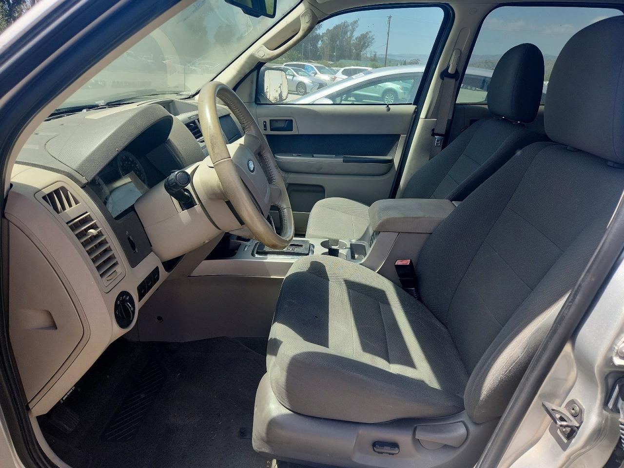 2009 Ford Escape Hybrid - Image 7