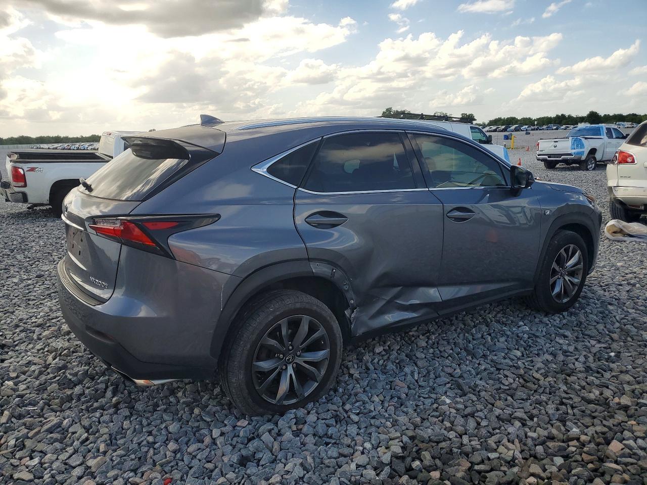 2016 Lexus Nx 200T F Sport - Image 3