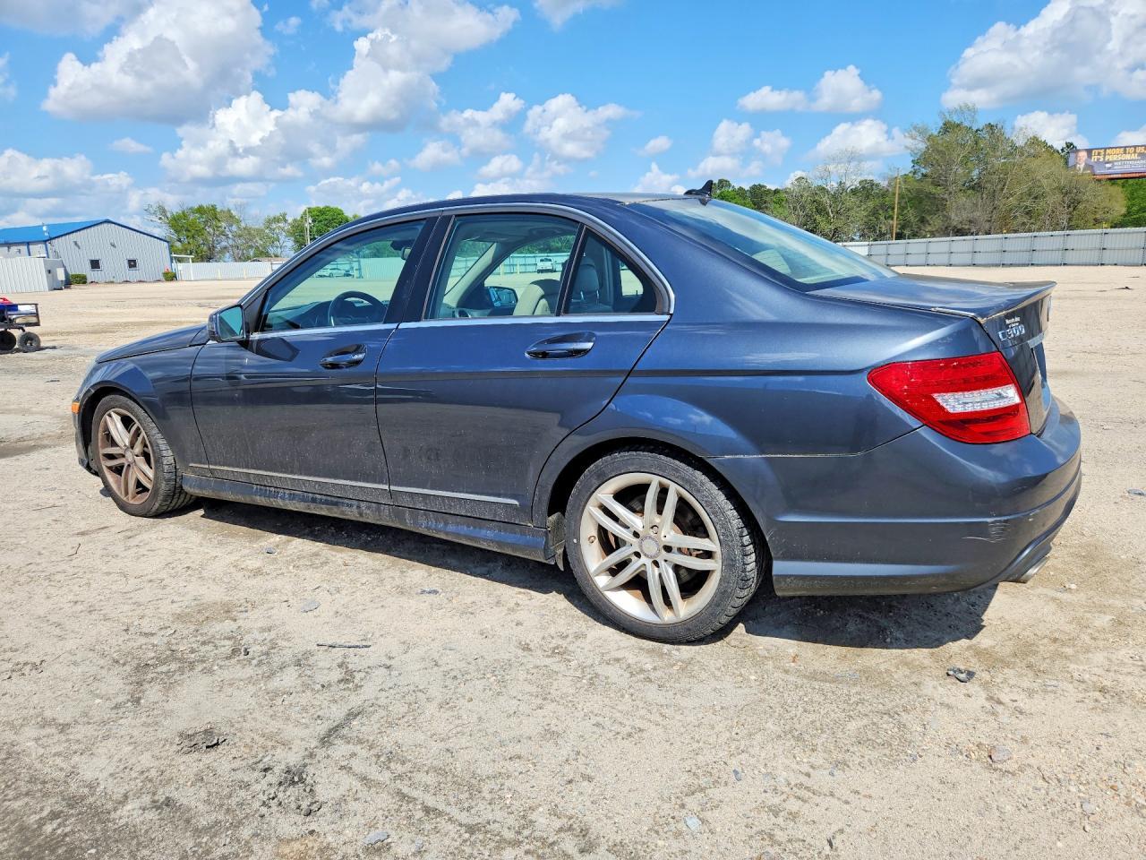 2013 Mercedes-Benz C 300 4Matic - Image 2