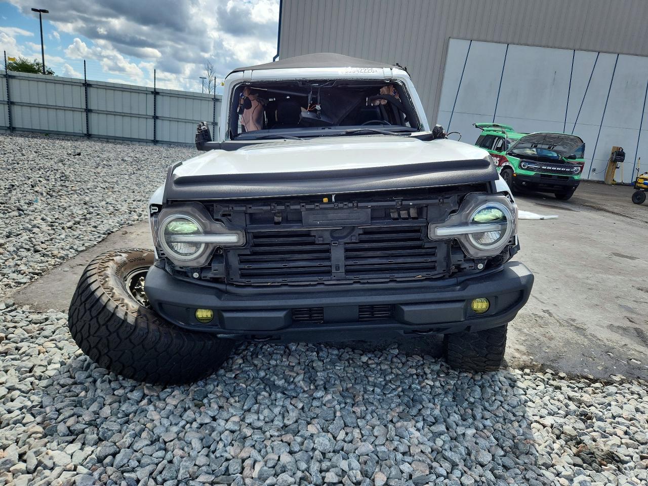 2022 Ford Bronco Base - Фото 5