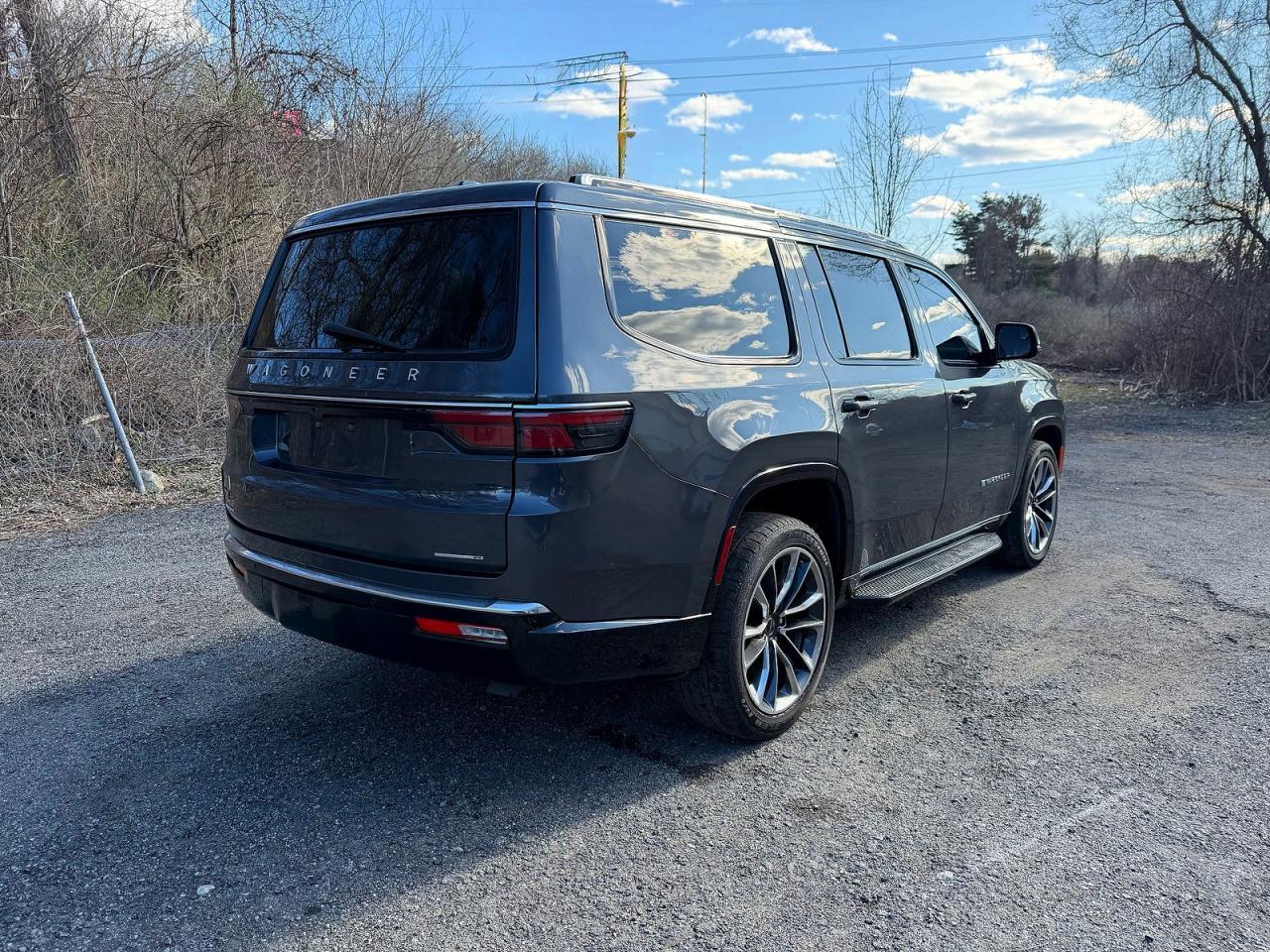 2022 Jeep Wagoneer Series Ii - Image 3