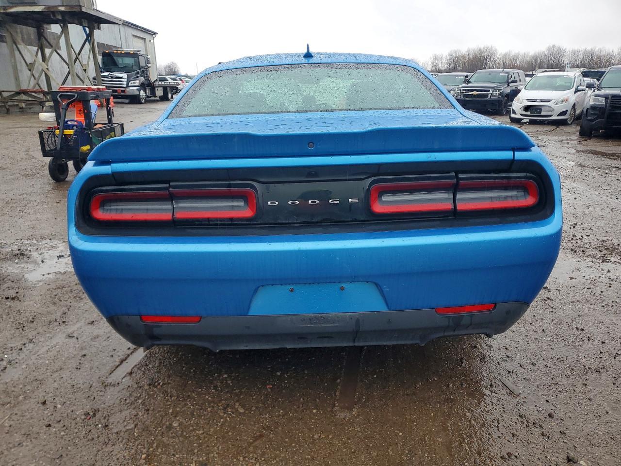 2016 Dodge Challenger R - Фото 6