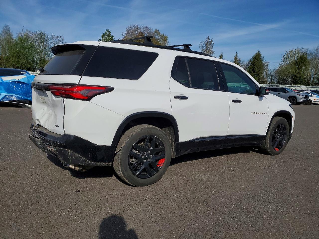 2023 Chevrolet Traverse Premier - Фото 3