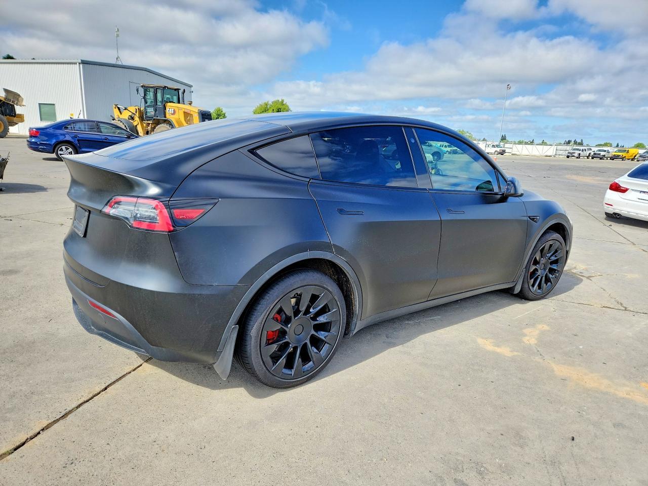 2021 Tesla Model Y - Фото 3