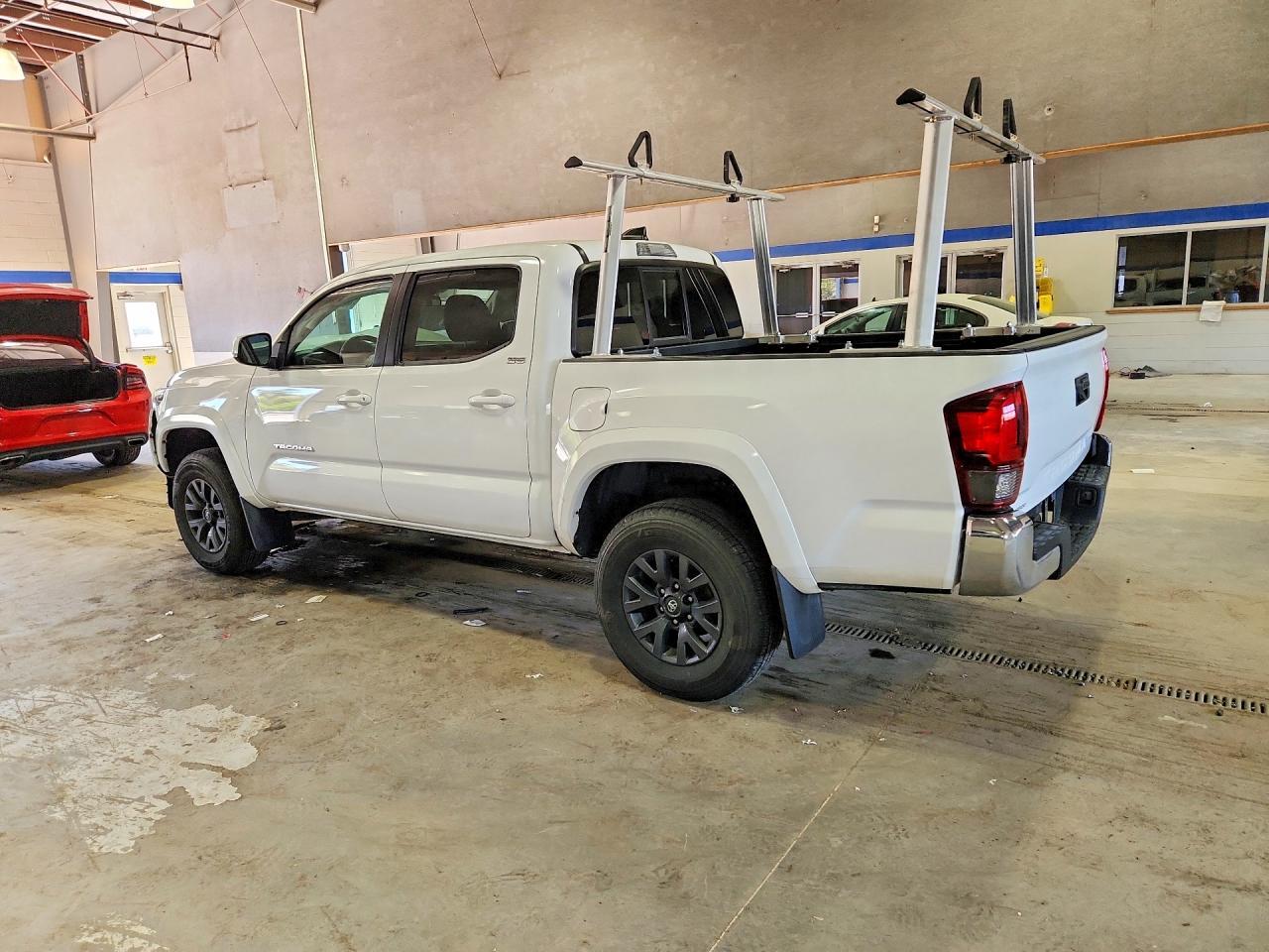 2023 Toyota Tacoma Sr5 - Image 2