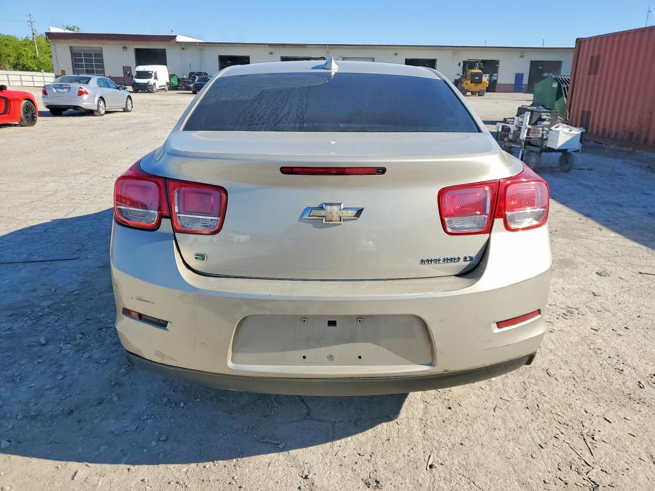 2016 Chevrolet Malibu - Image 6