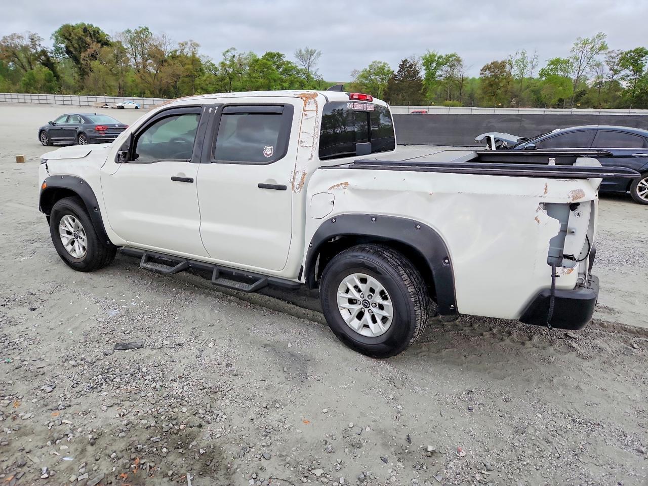2026 Nissan Frontier S - Image 2