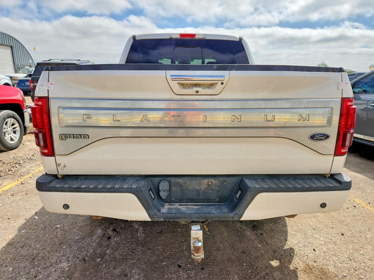 2015 Ford F150 Supercrew - Фото 6