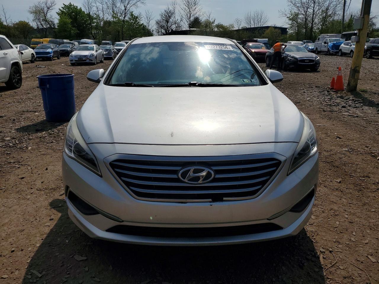 2017 Hyundai Sonata Se - Фото 5