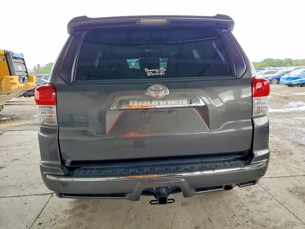 2012 Toyota 4Runner Limited - Image 6