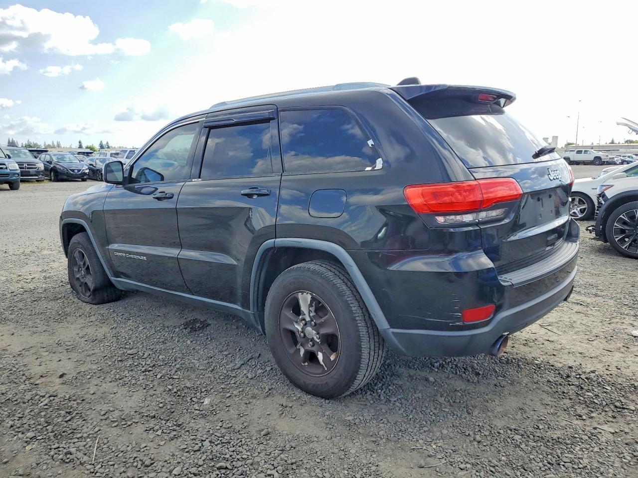 2014 Jeep Grand Cherokee Laredo - Фото 2