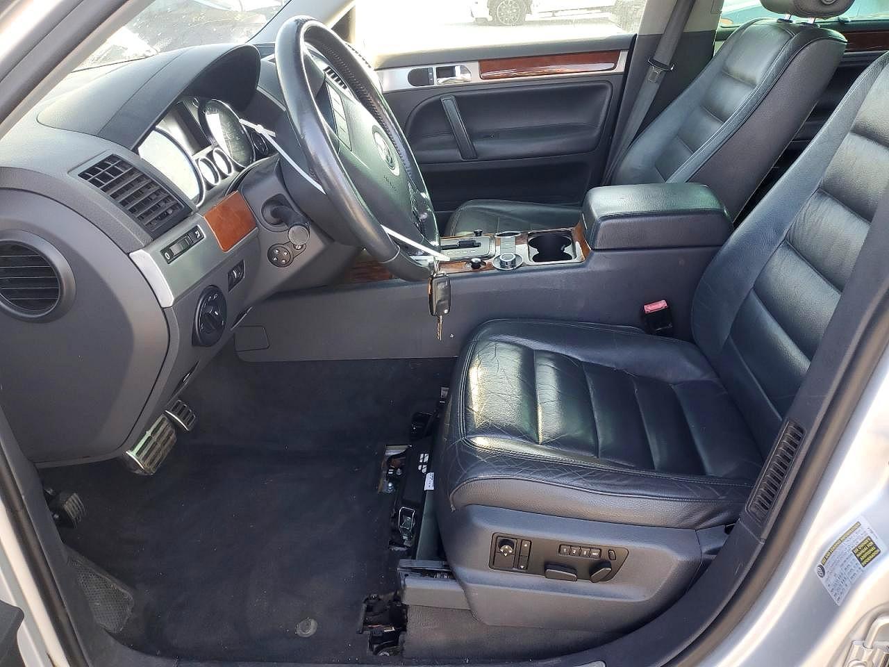 2006 Volkswagen Touareg 4.2 - Image 7