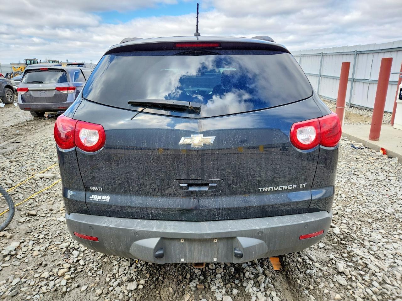 2012 Chevrolet Traverse Lt - Image 6