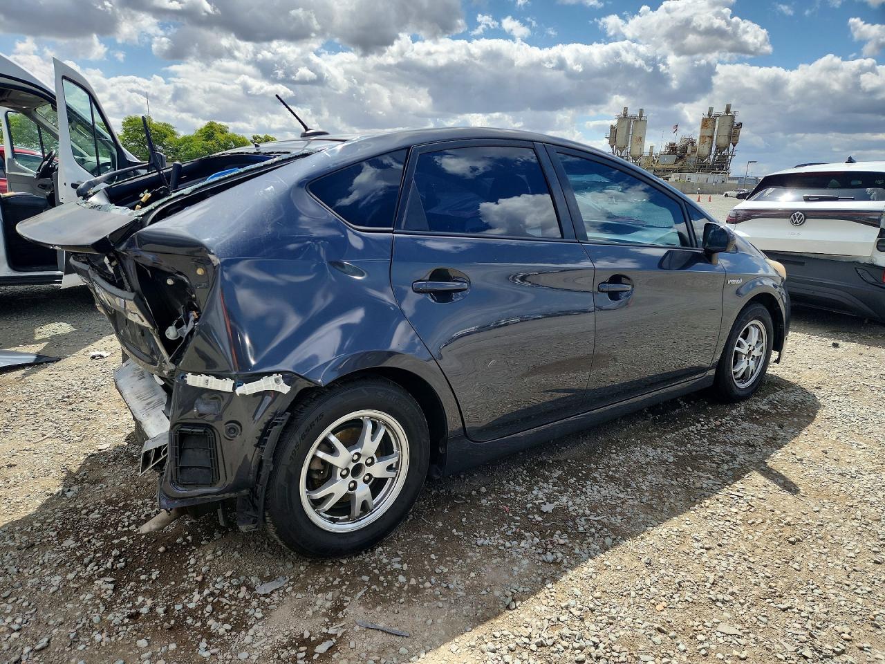 2010 Toyota Prius Iii - Фото 3