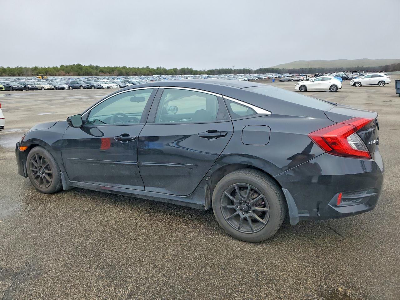2017 Honda Civic Lx - Фото 2