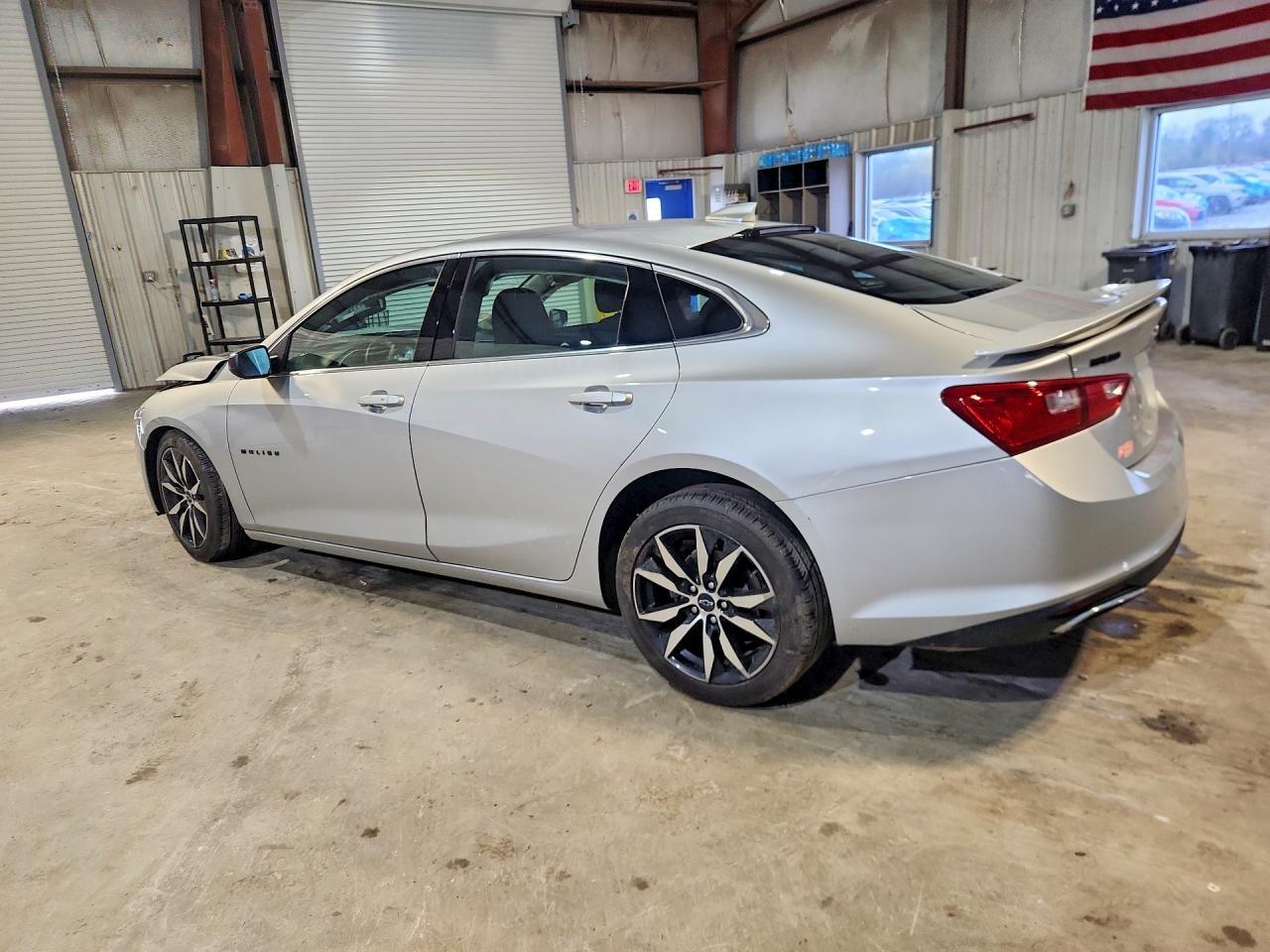 2020 Chevrolet Malibu Rs - Image 2