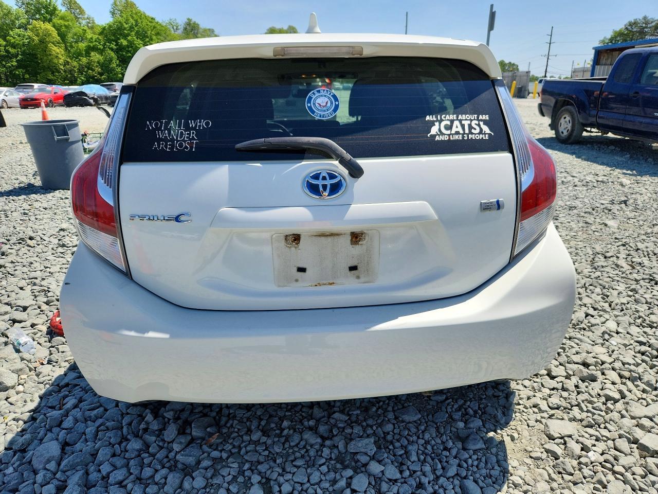 2015 Toyota Prius C Two - Image 6