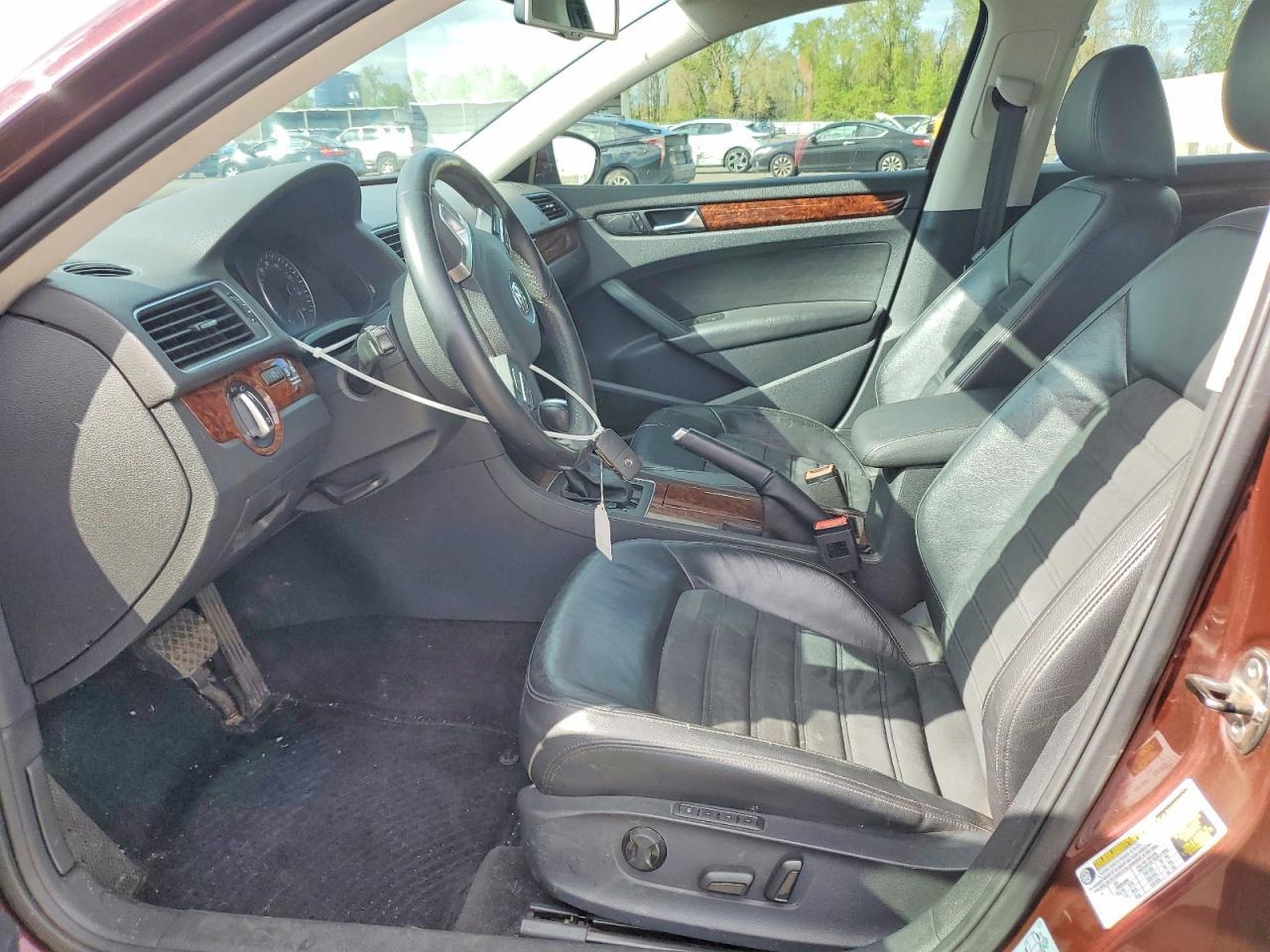 2012 Volkswagen Passat Sel - Image 7