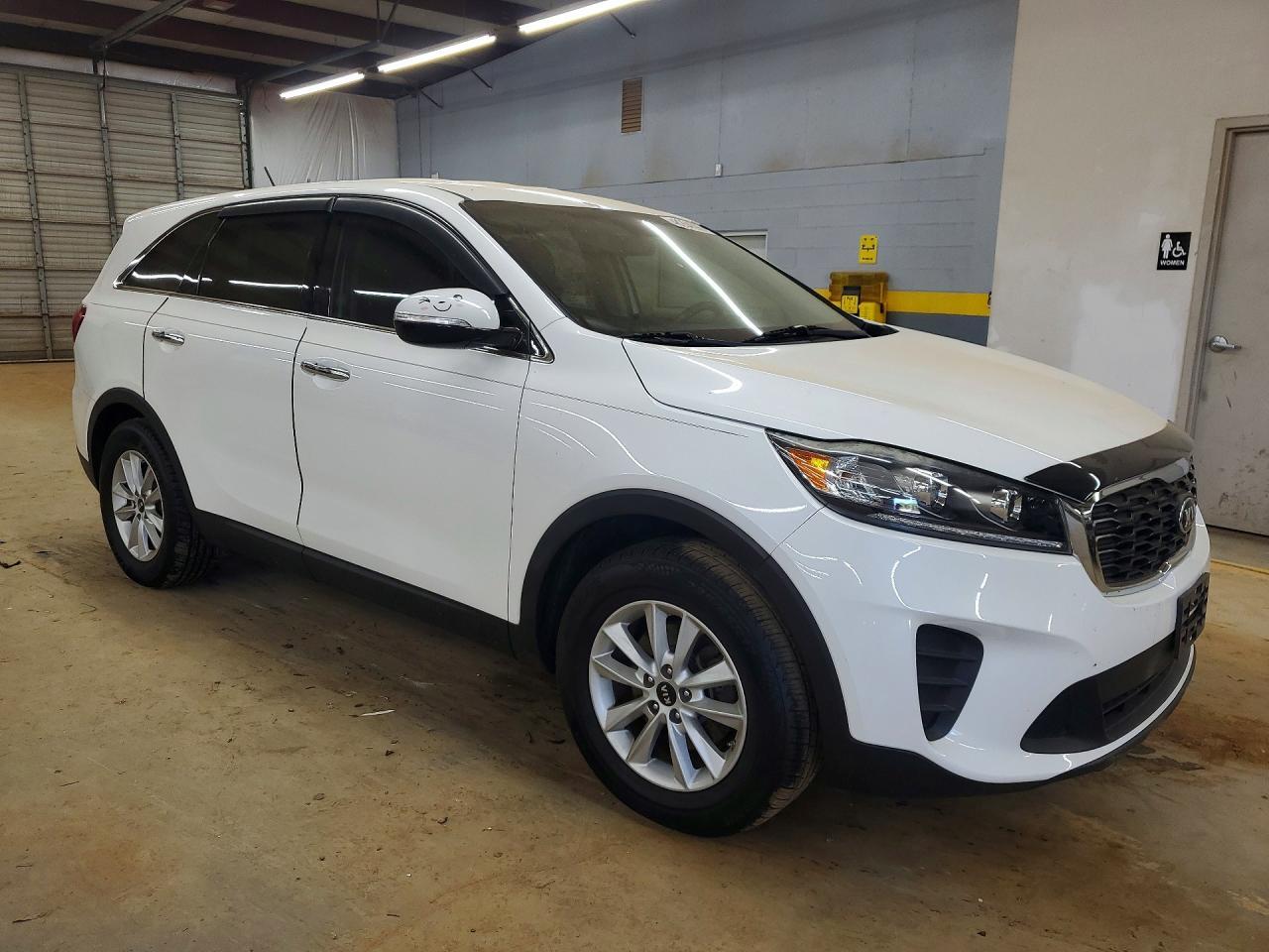 2019 Kia Sorento L - Фото 4