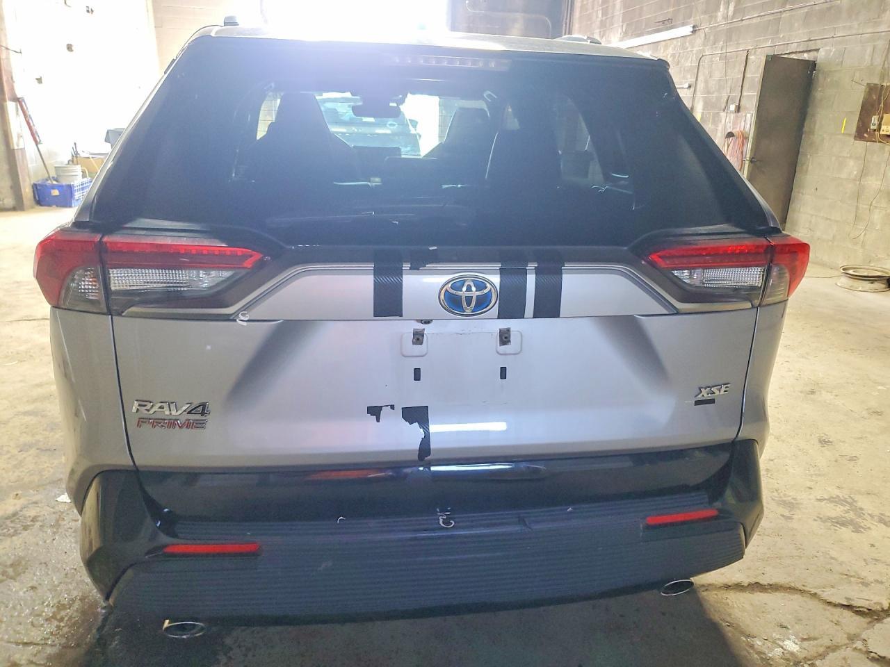 2021 Toyota Rav4 Prime Xse - Image 6