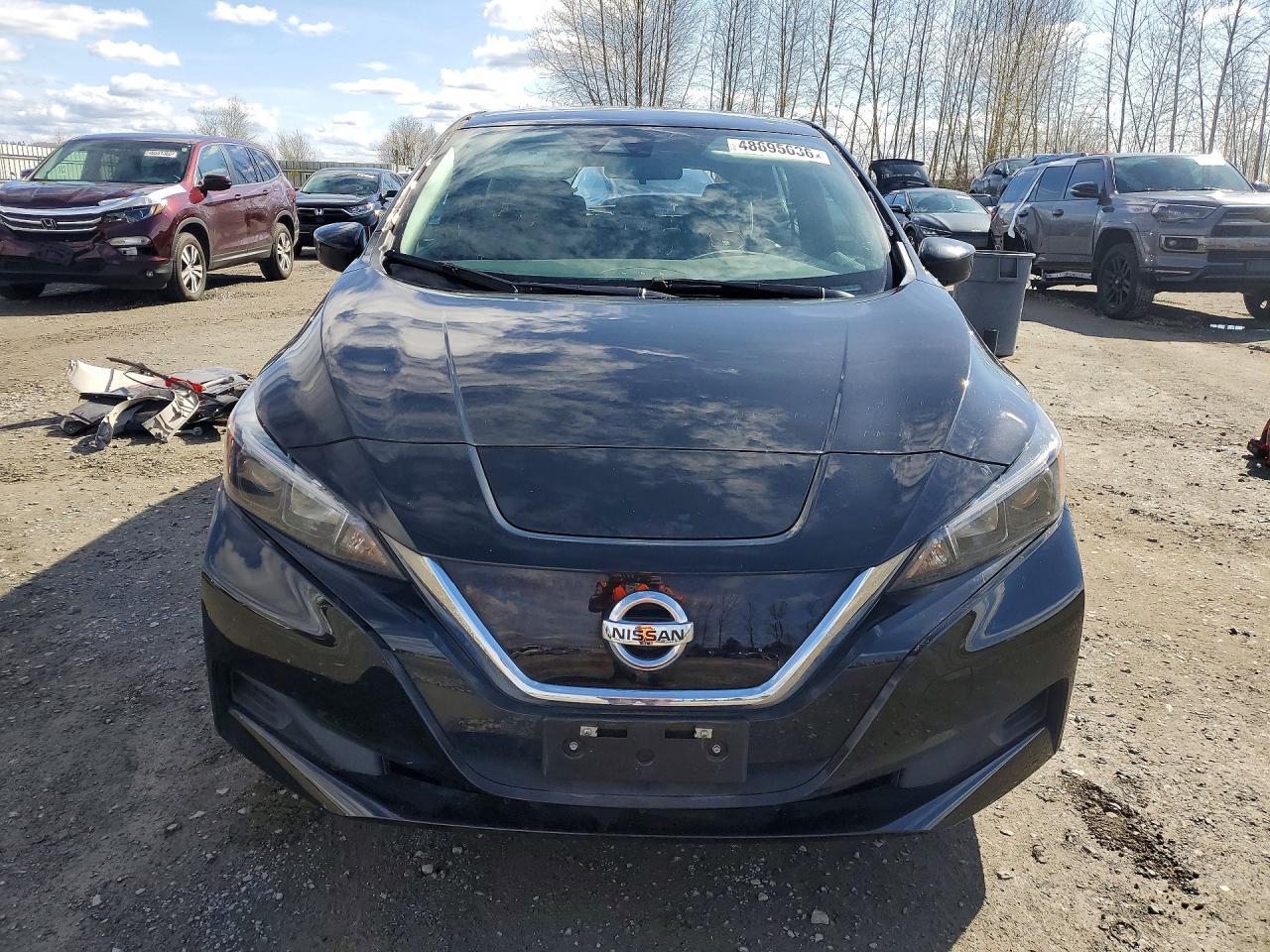 2022 Nissan Leaf S - Image 5