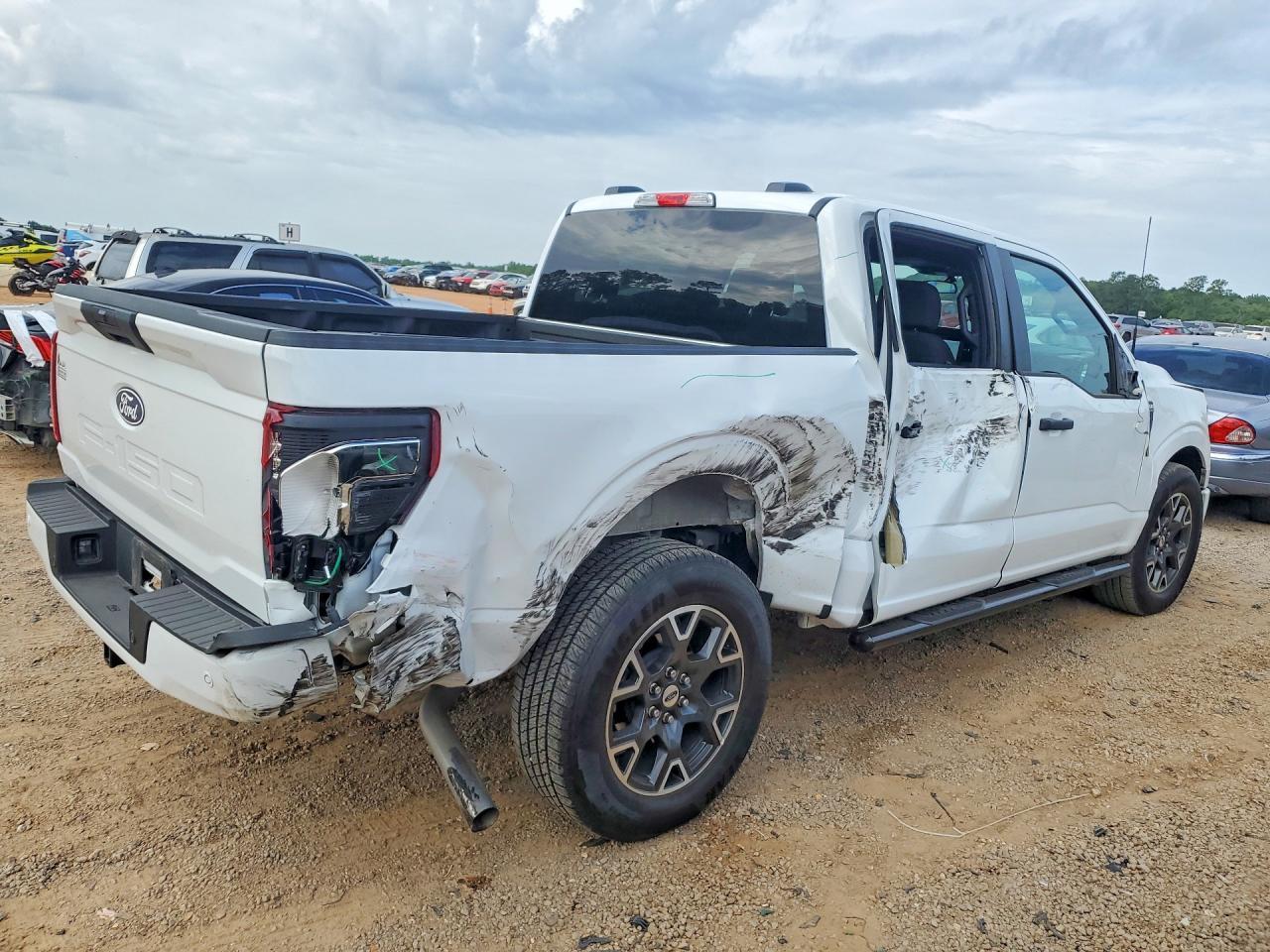 2025 Ford F150 Stx - Image 3