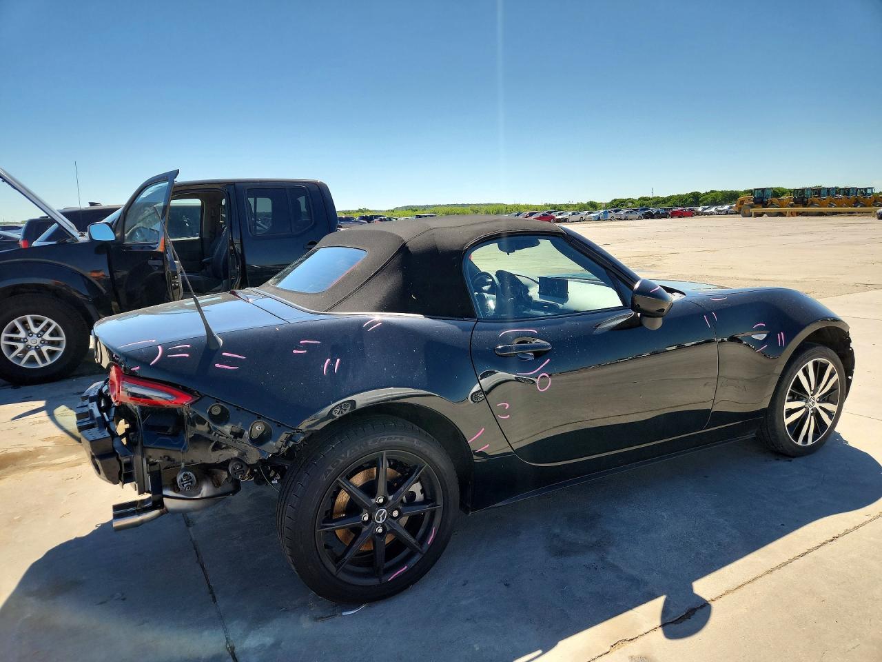 2025 Mazda Mx-5 Miata Sport - Фото 3