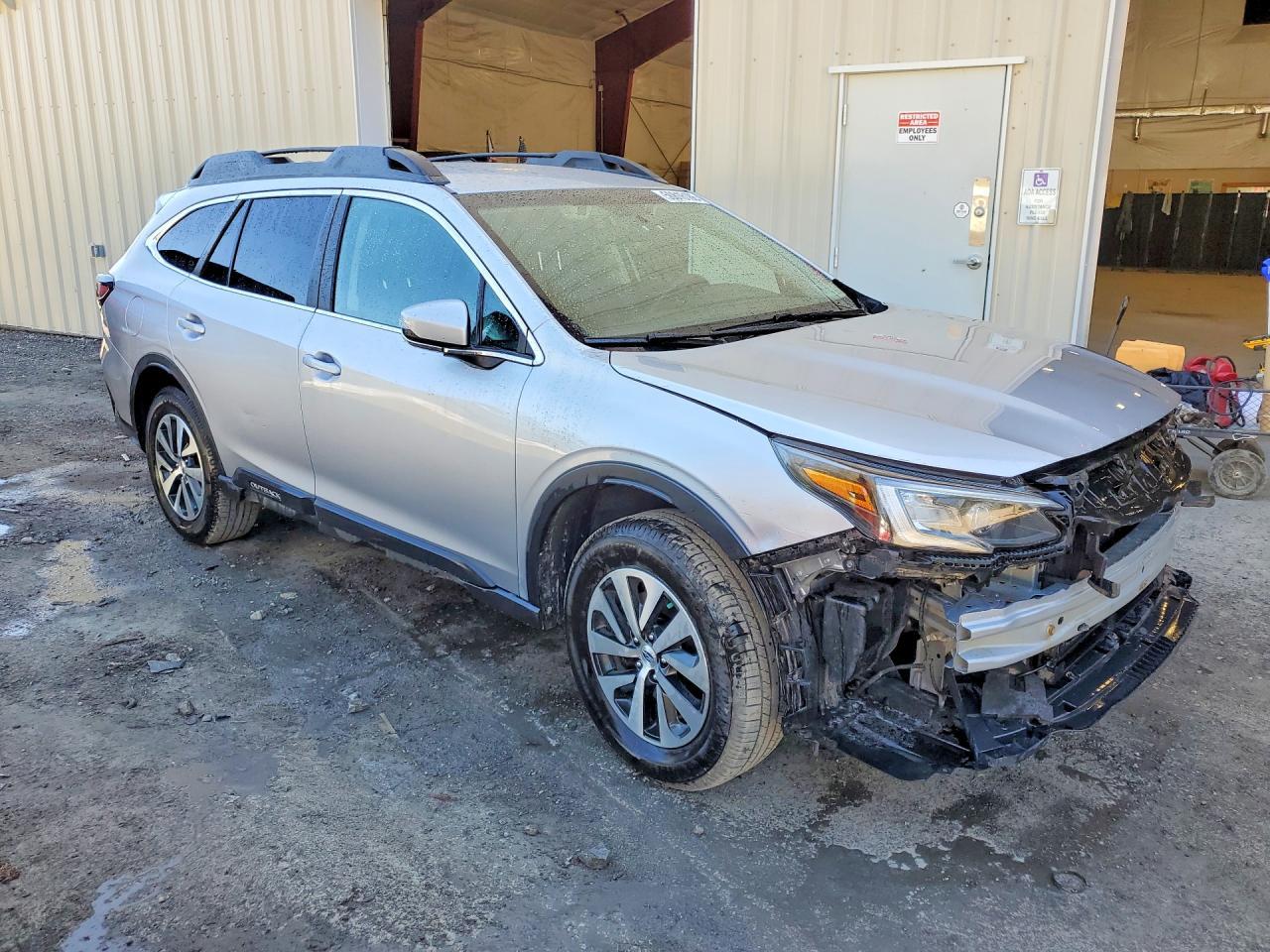 2022 Subaru Outback Premium - Фото 4