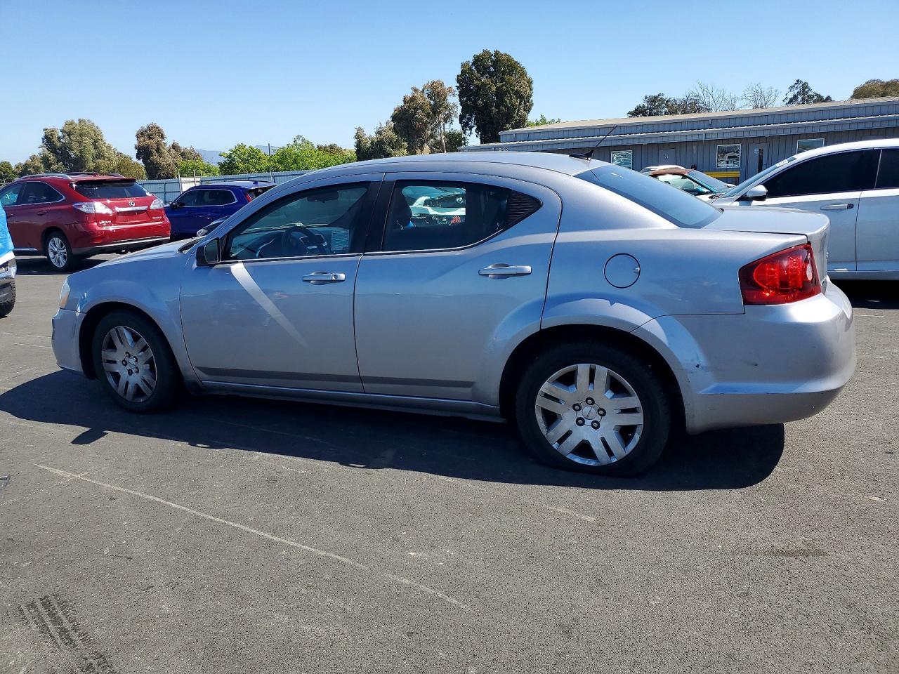 2013 Dodge Avenger Se - Фото 2