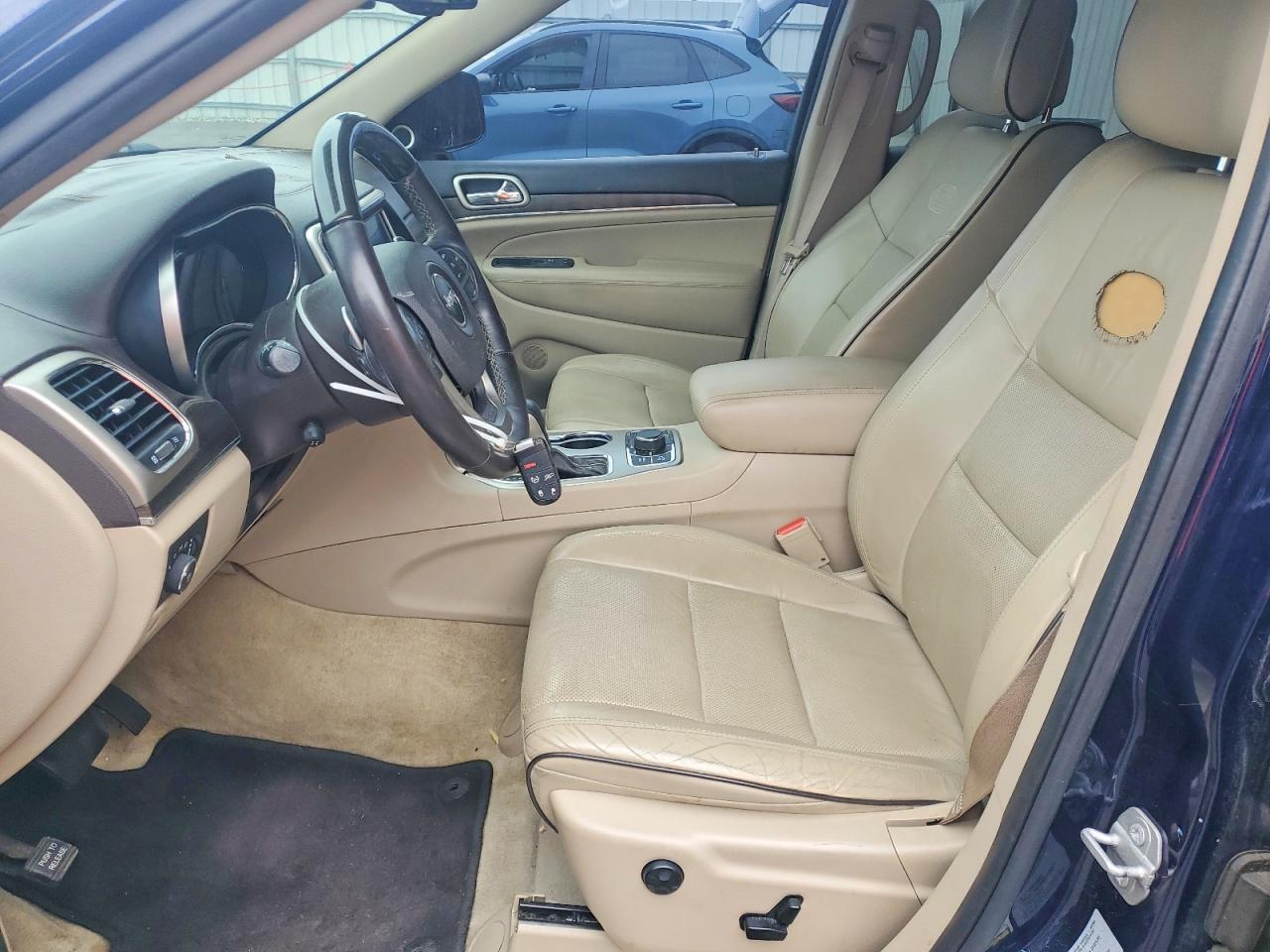 2016 Jeep Grand Cherokee Overland - Image 7