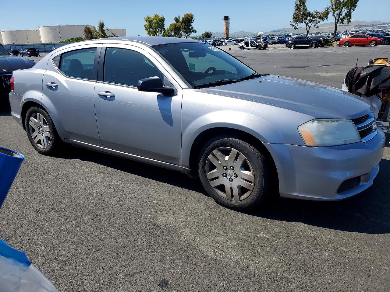 2013 Dodge Avenger Se - Фото 4