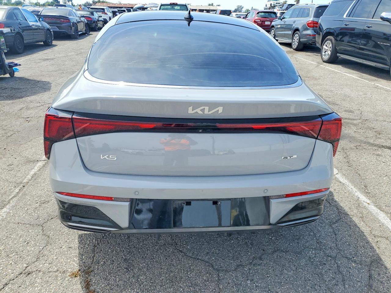 2025 Kia K5 Gt Line - Фото 6