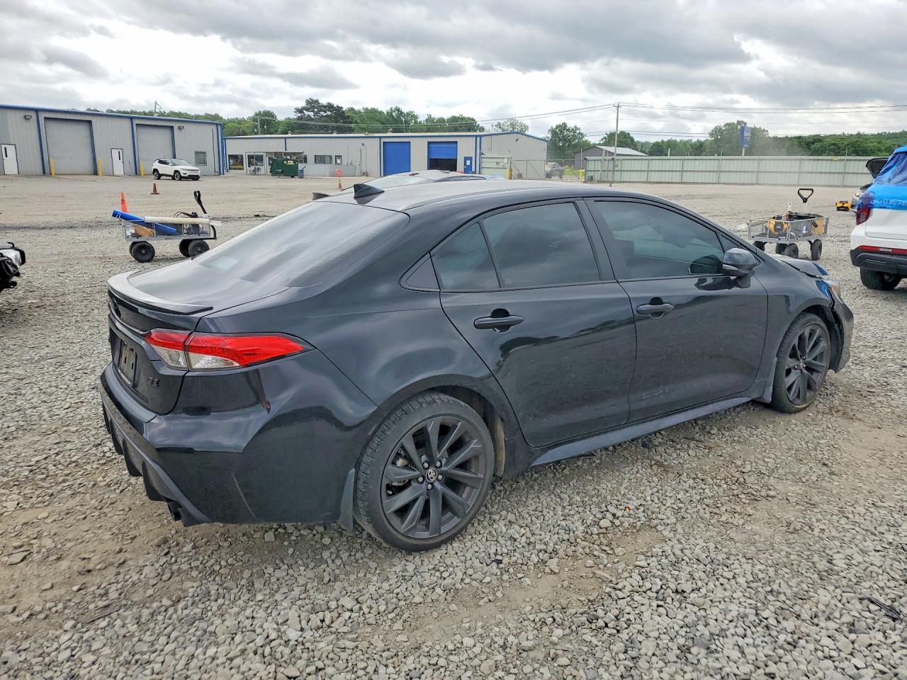 2024 Toyota Corolla Se - Фото 3